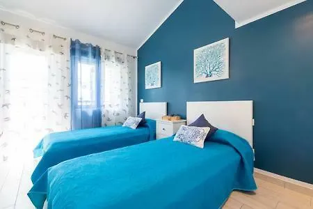 Lidia & Paco Two Bedrooms Beachfront 펜션 *
